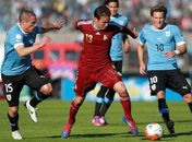 Venezuela marca no fim e arranca empate com Uruguai fora