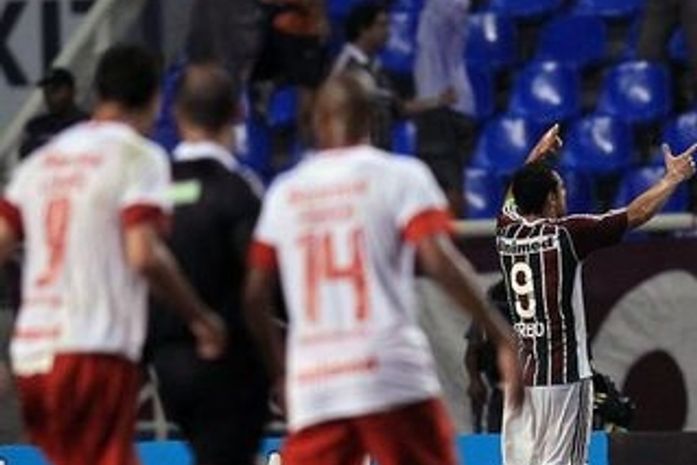 Fred deve voltar ao Fluminense apenas contra a Portuguesa