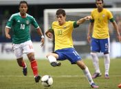 Oscar em ação pela seleção.