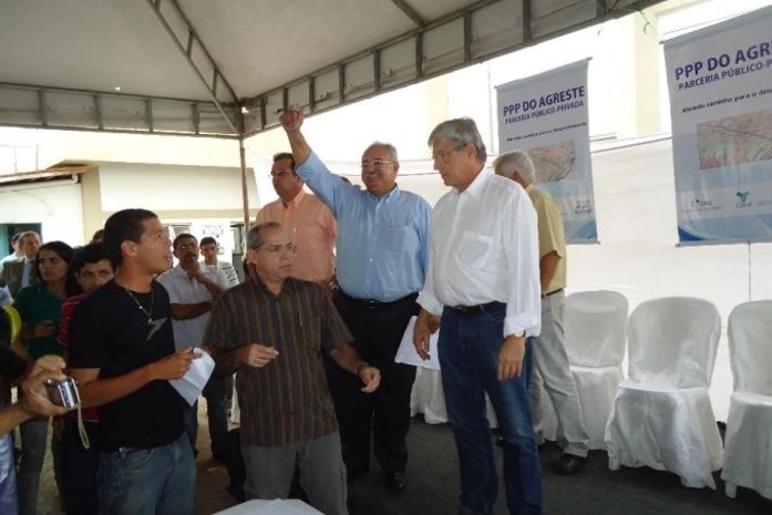 Apoio do governador em Arapiraca será unicamente para Rogério Teófilo