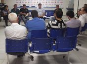 Reunião da segunda-feira.