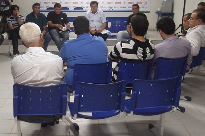 Reunião da segunda-feira.