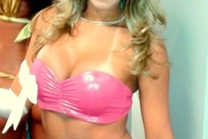 'Nunca precisei de teste do sofá', diz a panicat Carol Narizinho a jornal