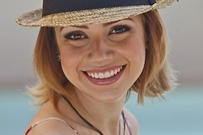 'Feliz e ansiosa', Sandy retoma shows e diz que aceitaria papel de 'Suelen'