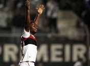 Fla faz no fim e arranca empate da Ponte