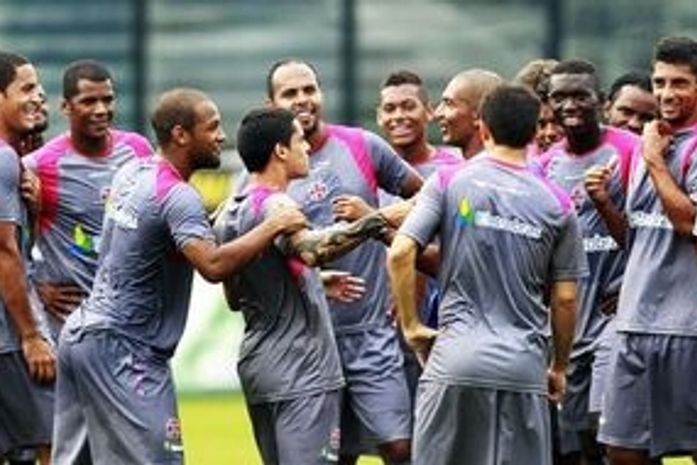 Vasco paga restante da dívida e está em dia com jogadores