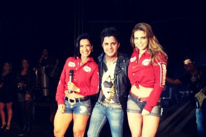 Scheila Carvalho e Sheila Mello relembram grupo o É o Tchan