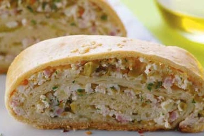 Vai uma pizza rocambole? Além de prática e deliciosa!