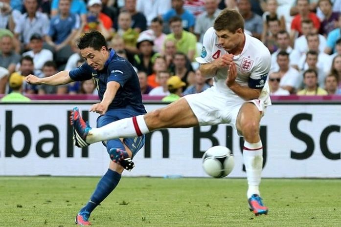 França e Inglaterra ficam no 1 a 1 na estreia na Eurocopa