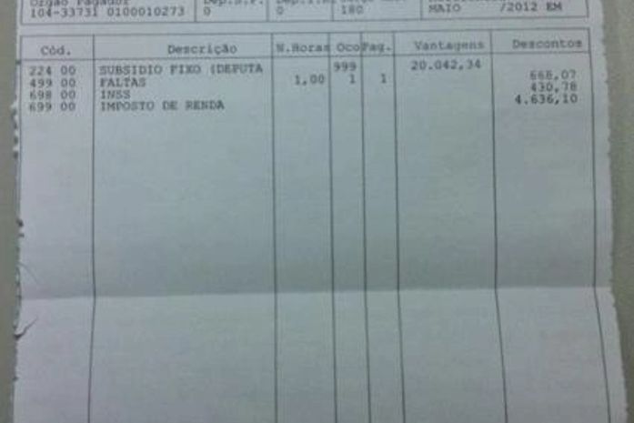 Cópia do contracheque de JHC