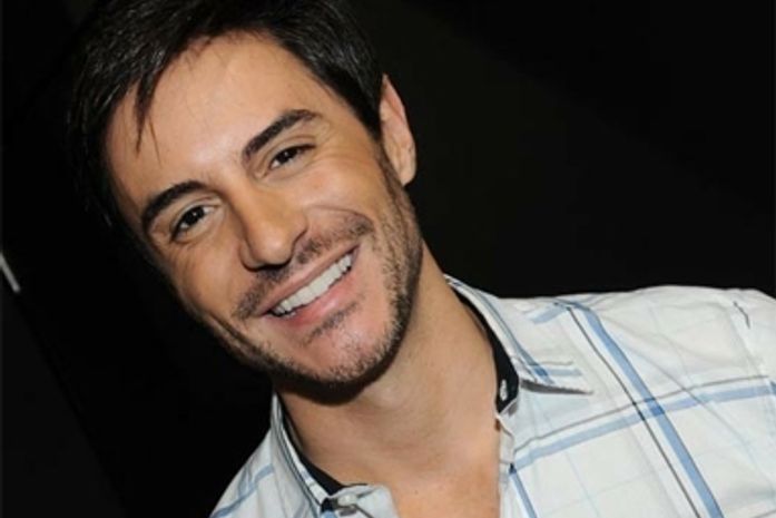 Ricardo Tozzi também perde a carta de motorista em blitz carioca