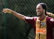 Runco desmente exame que comprovaria álcool no sangue de Ronaldinho