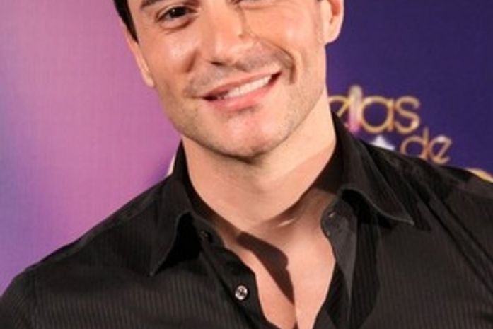 Ator Ricardo Tozzi se recusa a fazer teste do bafômetro, diz jornal