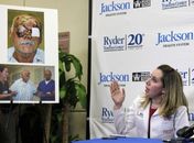 Morador  de rua é atacado por canibal em Miami