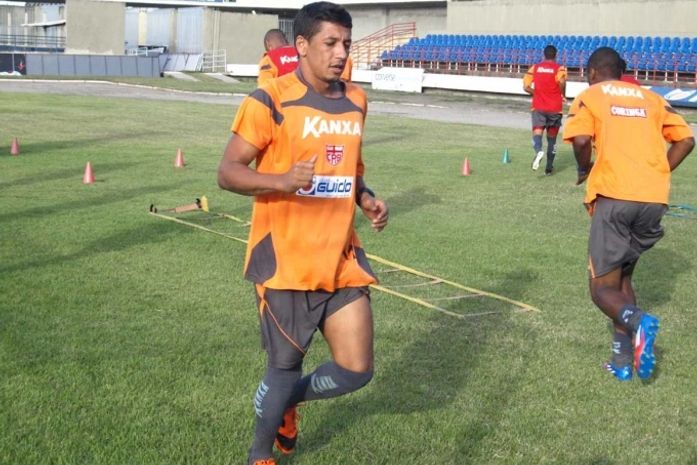 CRB faz último treino em Maceió e viaja cheio de motivação‏