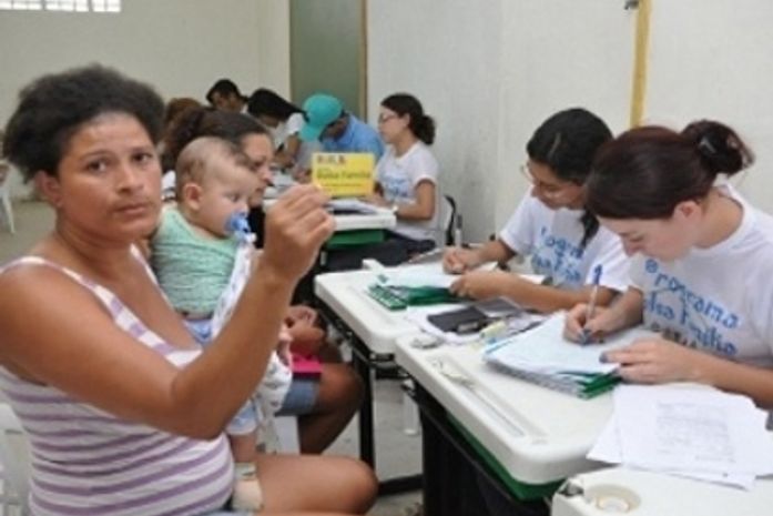 Bolsa Família reduz violência, aponta estudo