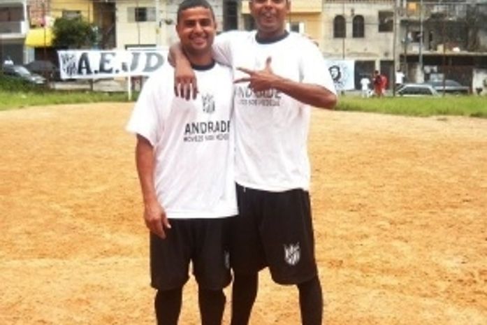 Ex-detento abandona drogas, vira ministro religioso e brilha no futebol de várzea