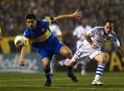 Boca domina, abre vantagem contra Universidad e fica perto de final