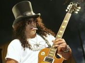 Ex-guitarrista do Guns n’ Roses vem ao Brasil em Novembro