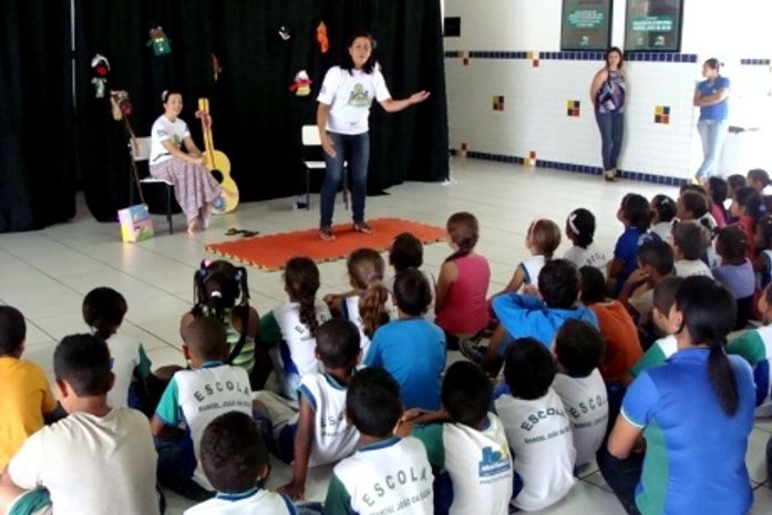 Comunidade quilombola recebe projeto Leitura Viva