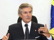 Collor quer “aliados” em silêncio sobre suposta troca de candidato