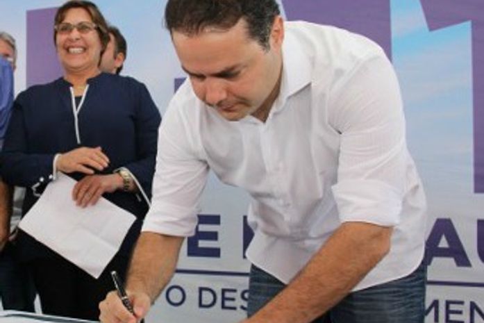 Renan e Célia assinam liberação de R$ 1,3 milhão para hospitais