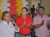 Lauro falando na presença de Regis