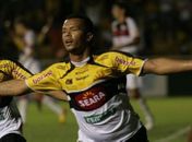 Zé Carlos, do Criciúma, provoca torcida do ASA: "É sempre freguês!"