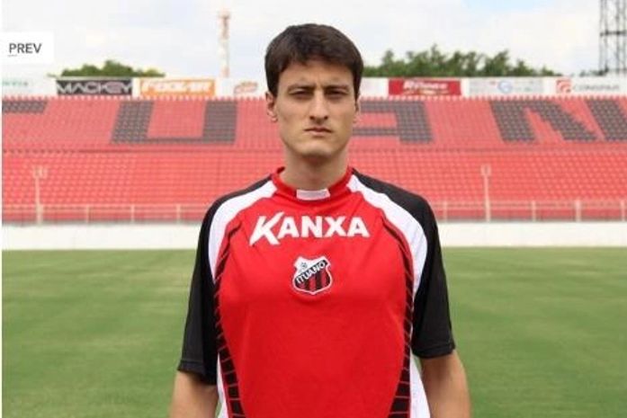 Zagueiro Thiago Gomes, novo reforço do CRB.