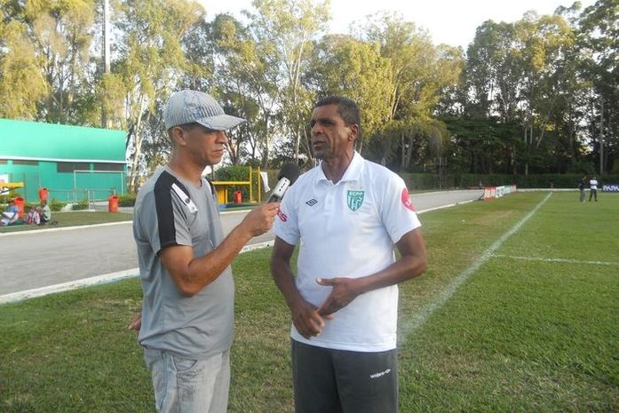 Treinador Elias Borges já tem a base do time para a estréia contra o CSA