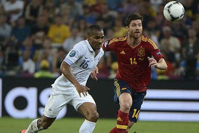 Espanha bate França, supera "sina de 1 a 0" e vai à semifinal