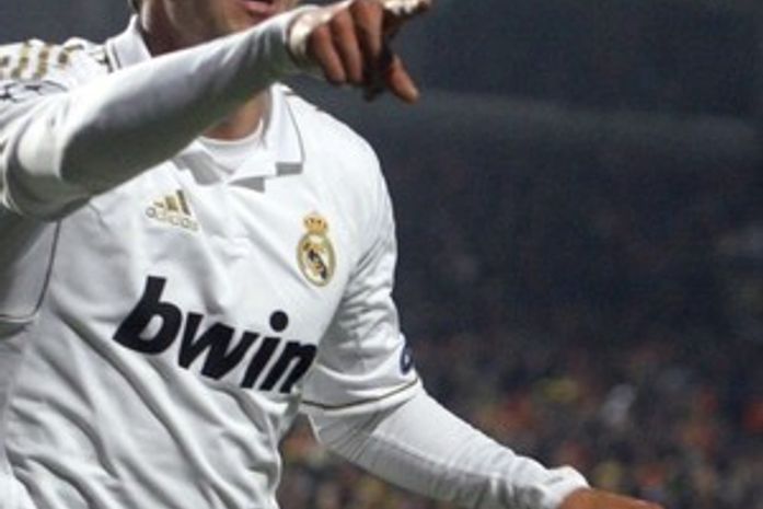 Pai de Kaká está na Itália para negociar com o Milan