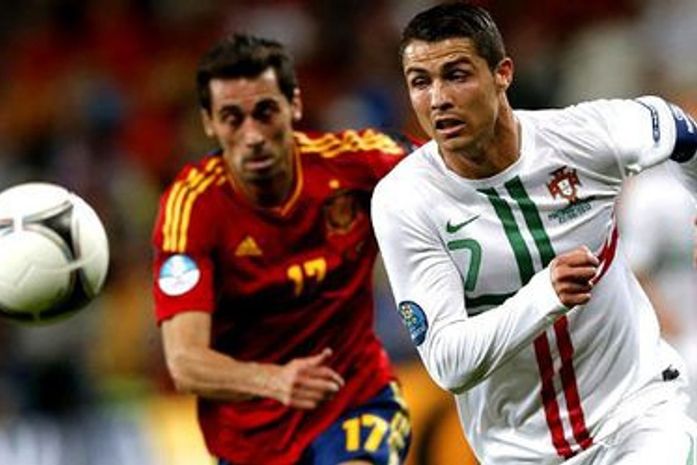 Espanha sofre, mas vence Portugal nos pênaltis e vai à decisão da Euro