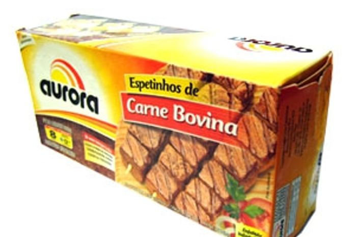 Espetinhos de carne Aurora (Gatinho doméstico)