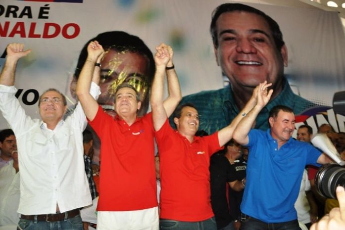Renan, Almeida, Lessa e Mosart durante convenção