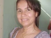 A candidata laranja Alcineide