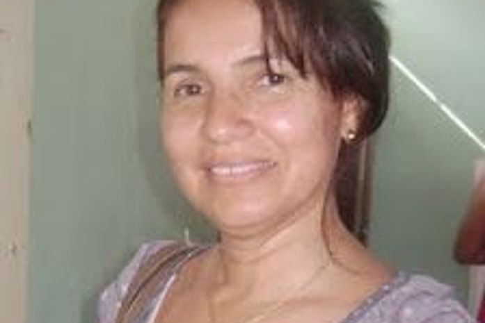 A candidata laranja Alcineide