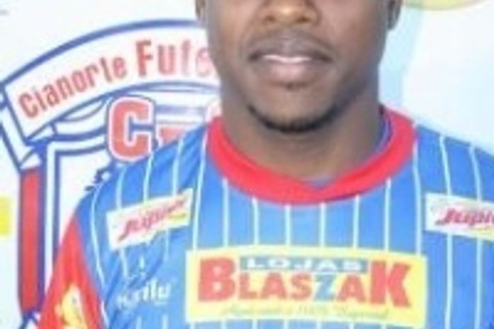 Jogador de 28 anos do Cianorte morre em acidente de carro no Paraná