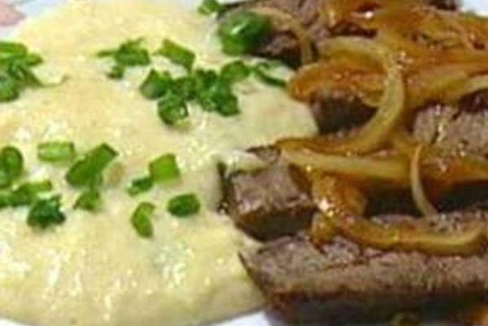 Bela receita nordestina: aprenda a preparar Pirão com carne de sol