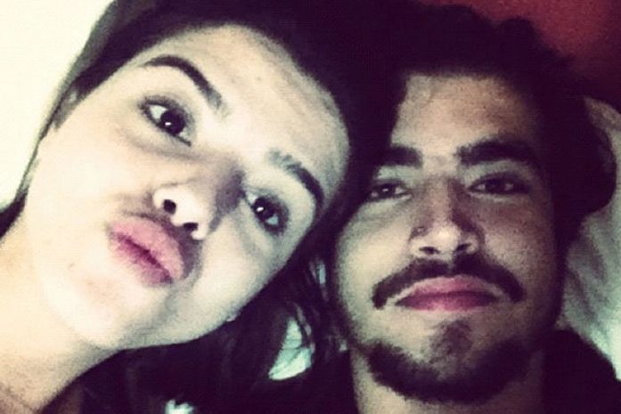 Caio Castro publica foto com Giovanna Lancellotti e chama a atriz de “musa”