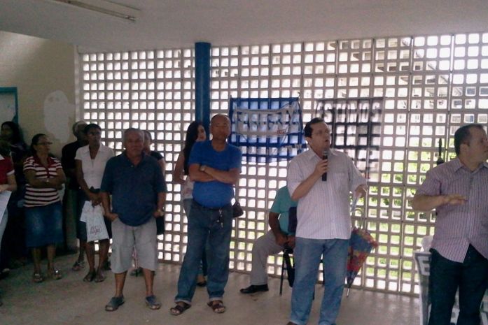 Protesto de servidores da Ufal no Hu