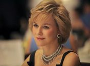 Veja a primeira foto oficial de Naomi Watts como princesa Diana