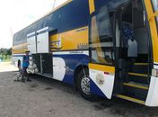 Õnibus que leva o CSA.