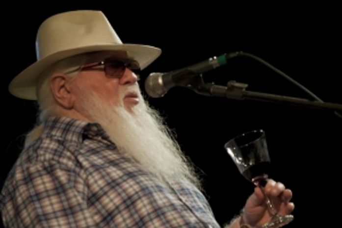 Hermeto Pascoal lança 13 músicas feitas a partir de sons do corpo