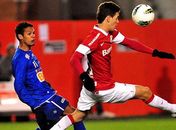 Internacional faz primeiro tempo eficiente e bate o Cruzeiro