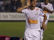 Descontente com proposta de renovação, Ganso não joga mais pelo Santos