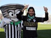 Com Abreu na torcida, Figueirense empata e tira Vasco da vice-liderança