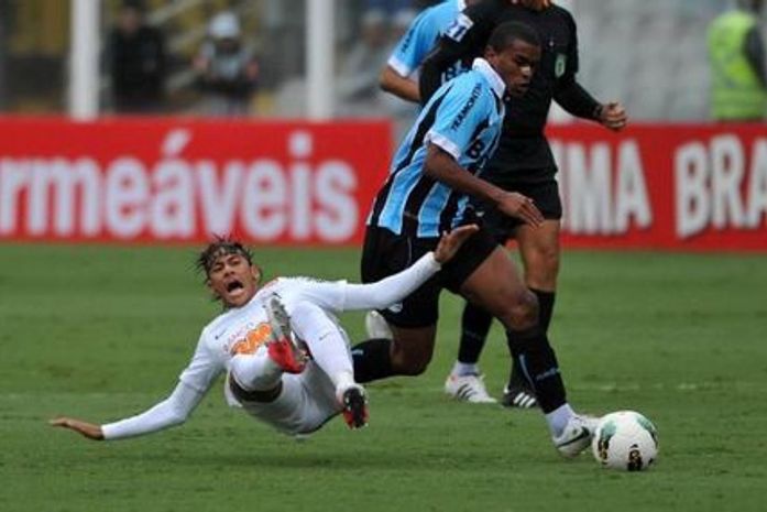 Naufrágio na Vila: Grêmio perde por 4 a 2 para o Santos