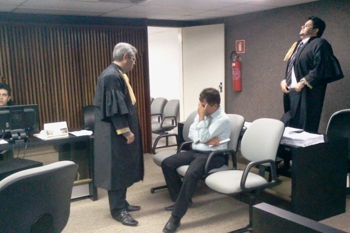 Ex-cabo é julgado por envolvimento na morte de empreiteiro