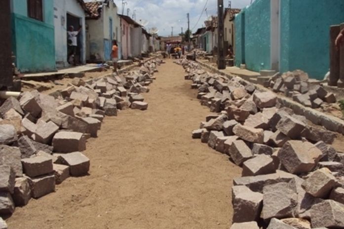 Lentidão na liberação de recursos gera desgaste político a prefeito de Palmeira